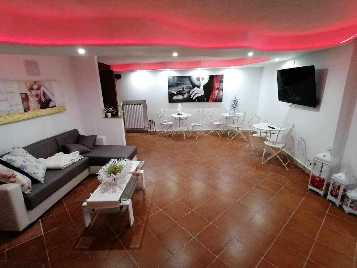Maison Rinaldi Srl Барі Екстер'єр фото