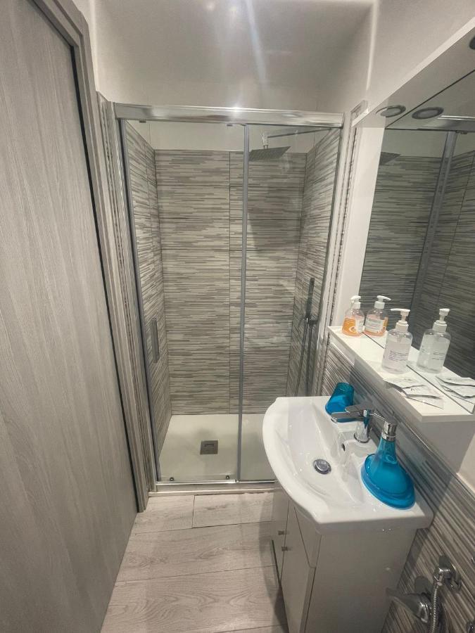 Maison Rinaldi Srl Барі Екстер'єр фото