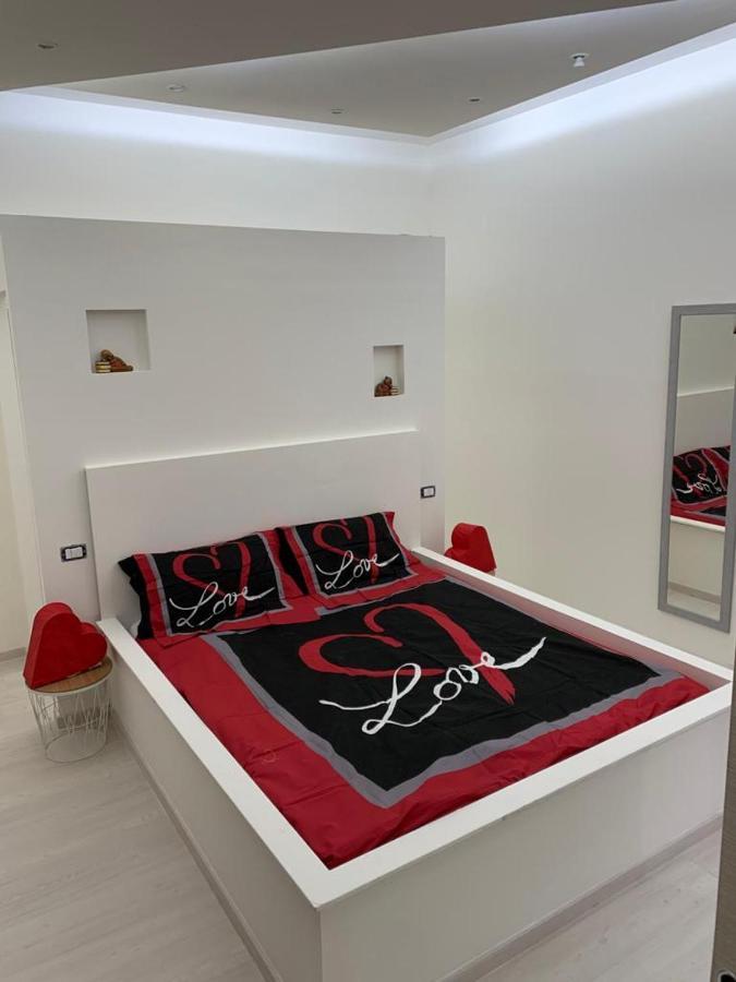Maison Rinaldi Srl Барі Екстер'єр фото